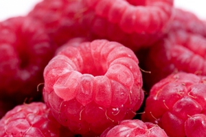 raspberries-close-up-200-300